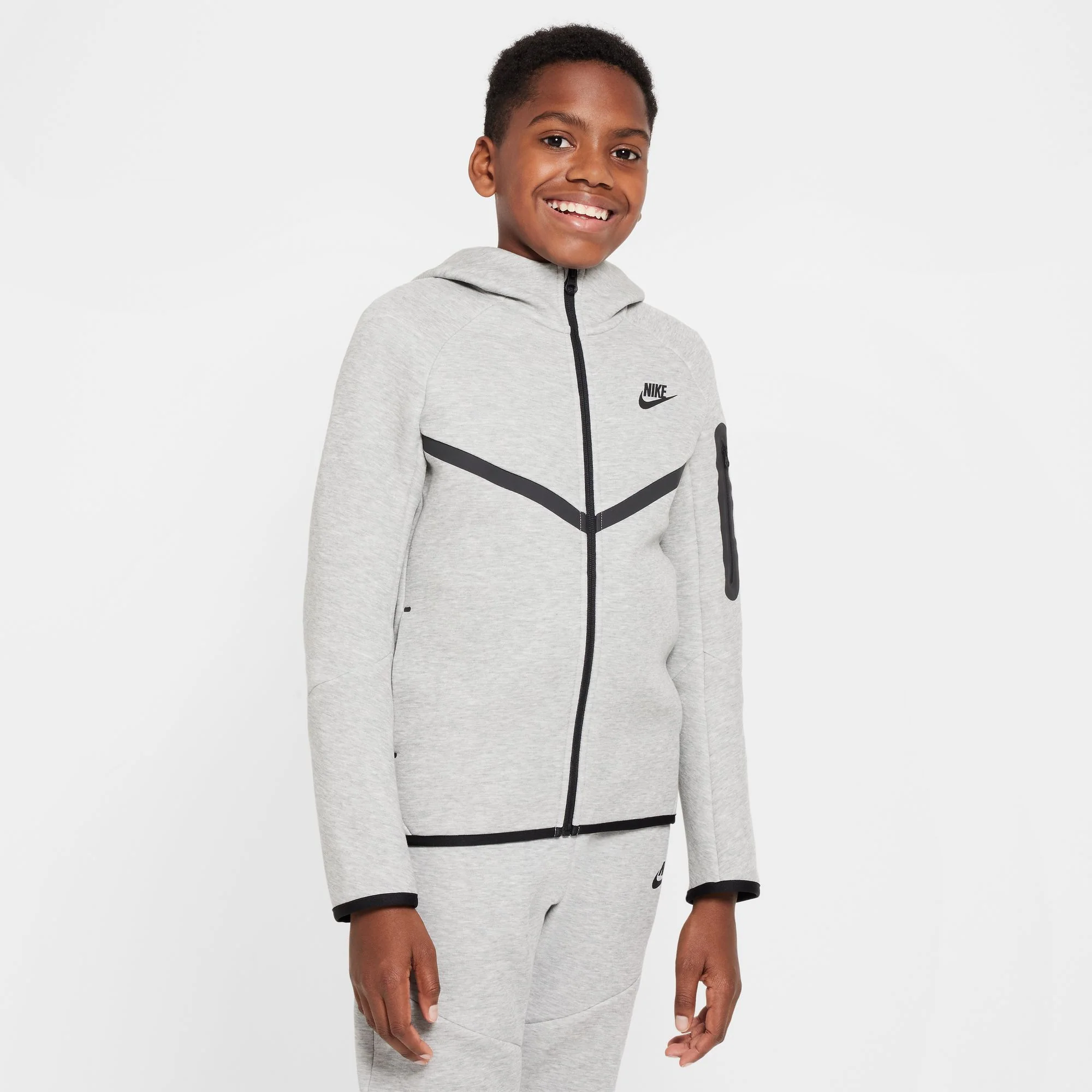 Y Nike Sportswear Tech Fleece HV5867-063