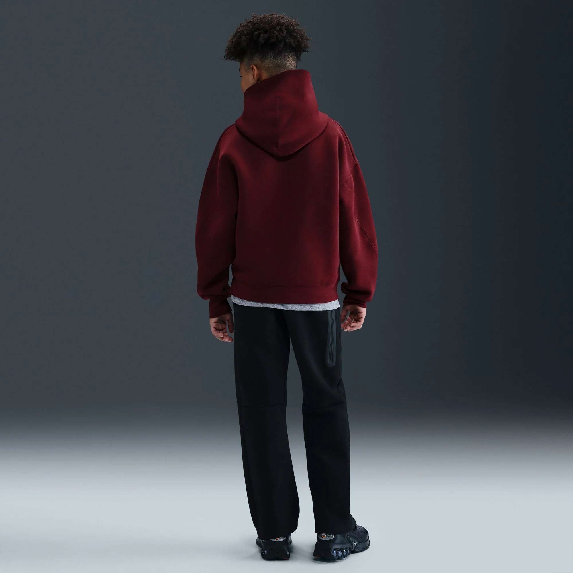 Y Nike Sportswear Tech Fleece IM0494-010 - Image 16