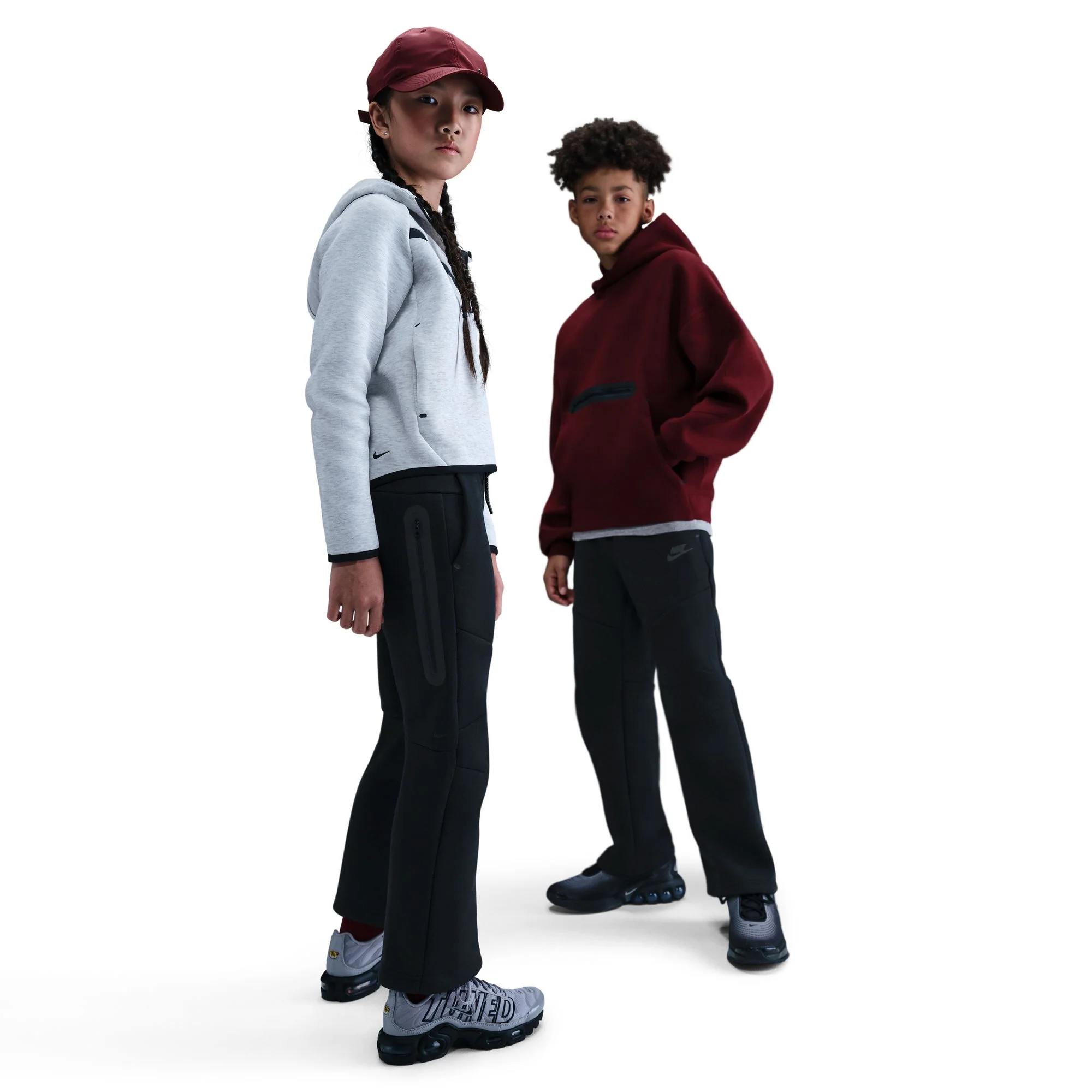 Y Nike Sportswear Tech Fleece IM0494-010 - Image 5