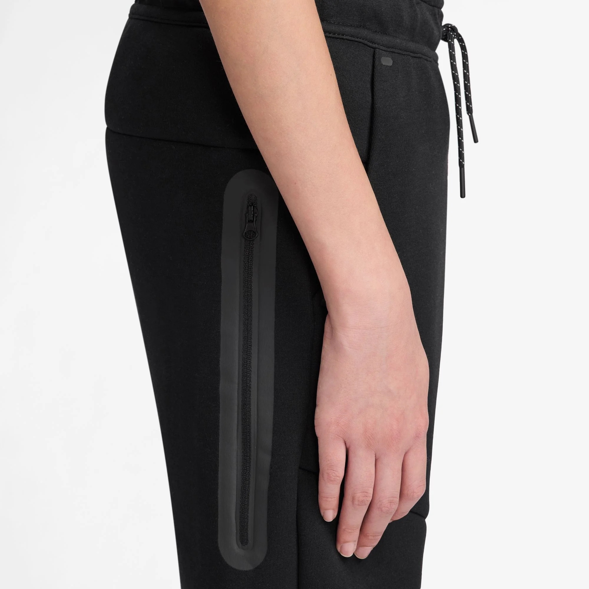 Y Nike Sportswear Tech Fleece IM0494-010 - Image 8